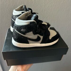 Nike 1 Mid Toddler Shoes